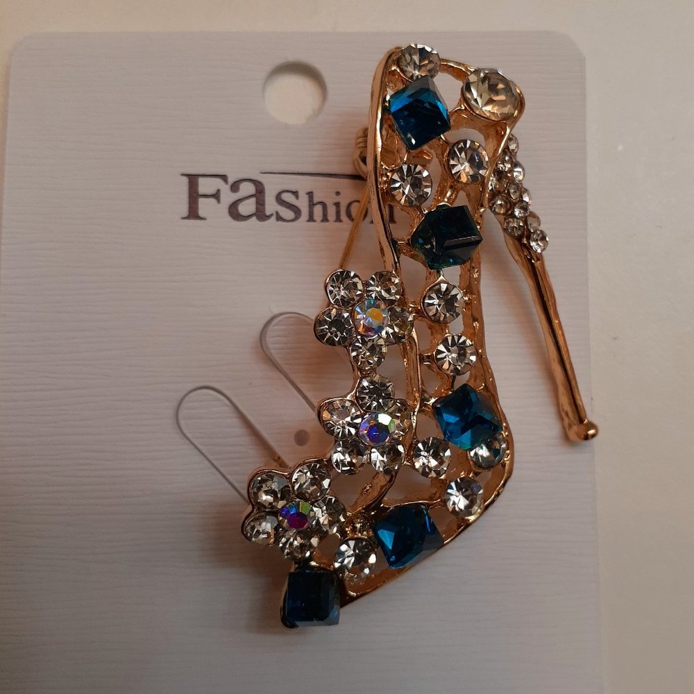 Fashion brooch pin